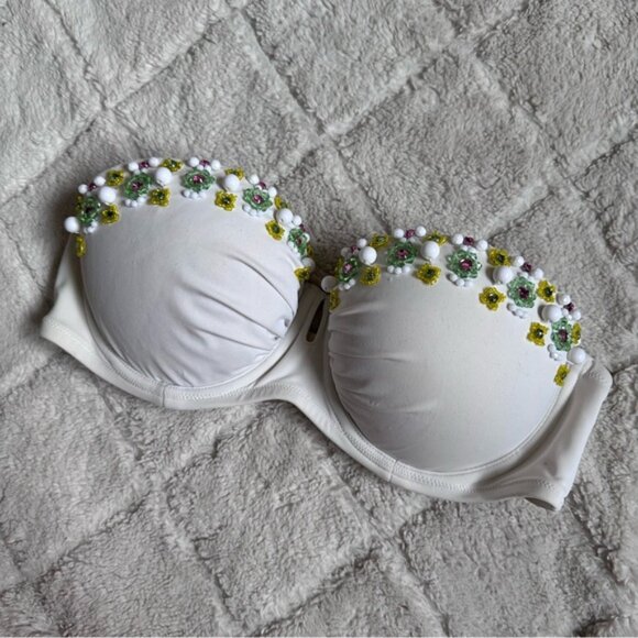 Victoria's Secret | White and Yellow Floral Beaded Bikini Top | Size 36C - Picture 2 of 8